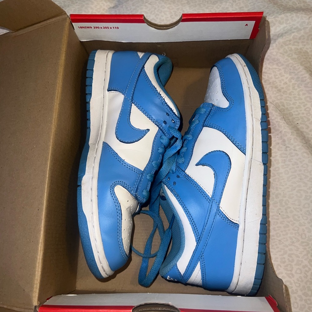 Nike dunks low UNC